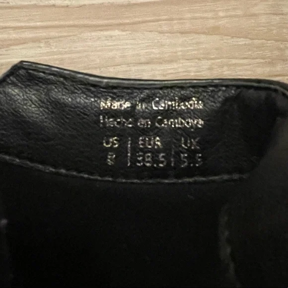 ALDO HEEL BOOTIES - Picture 4 of 4